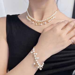 루이비통 목걸이 64095 Louis Vuitton Necklace