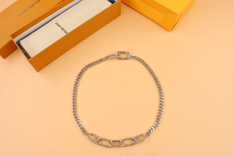 루이비통 목걸이 64158 Louis Vuitton Necklace