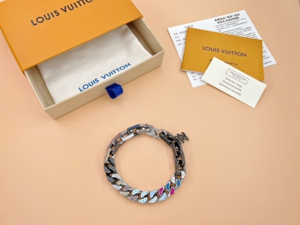 루이비통 팔찌 64165 Louis Vuitton Bracelet