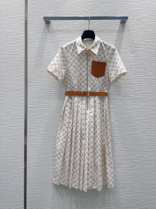 루이비통 여성 2026SS 플리츠 원피스 레플리카 6449 Louis Vuitton Women Dress