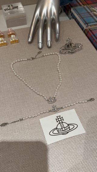 비비안웨스트우드 목걸이 64953 Vivienne Westwood Necklace