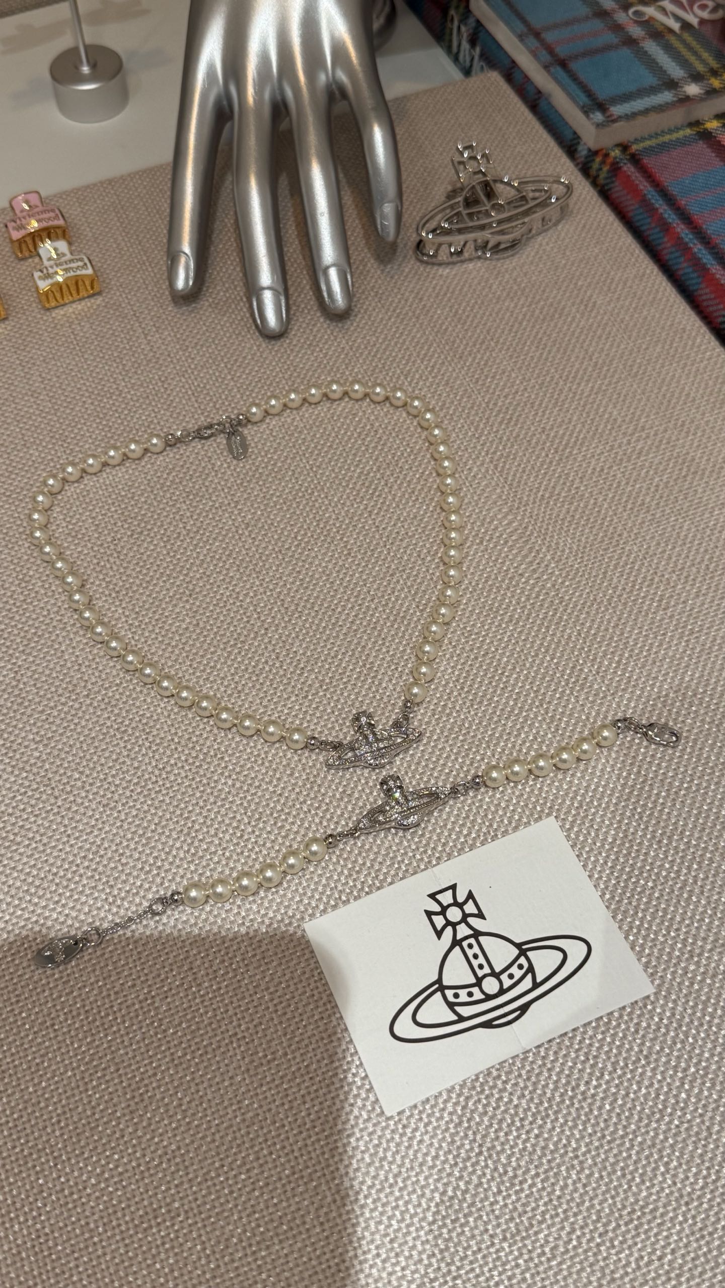 비비안웨스트우드 목걸이 64963 Vivienne Westwood Necklace