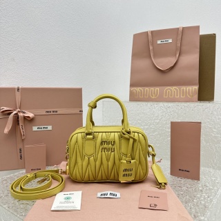 미우미우 가방 68049 Miu Miu Bag