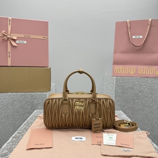 미우미우 가방 68301 Miu Miu Bag