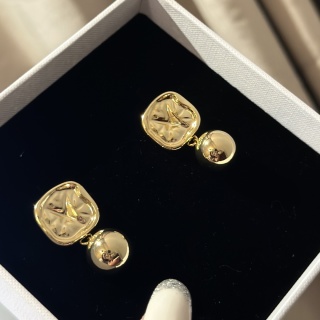 셀린느 귀걸이 69534 Celine Earrings