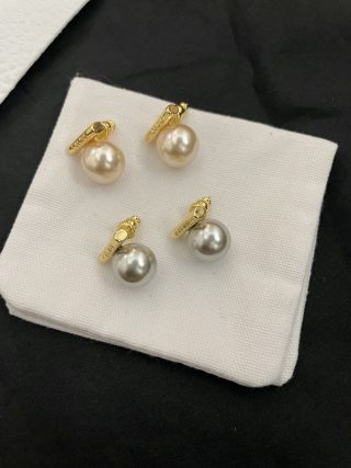 셀린느 귀걸이 69600 Celine Earrings