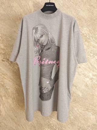 발렌시아가 오버핏 콜라보 반팔 티셔츠 709 Balenciaga T Shirt