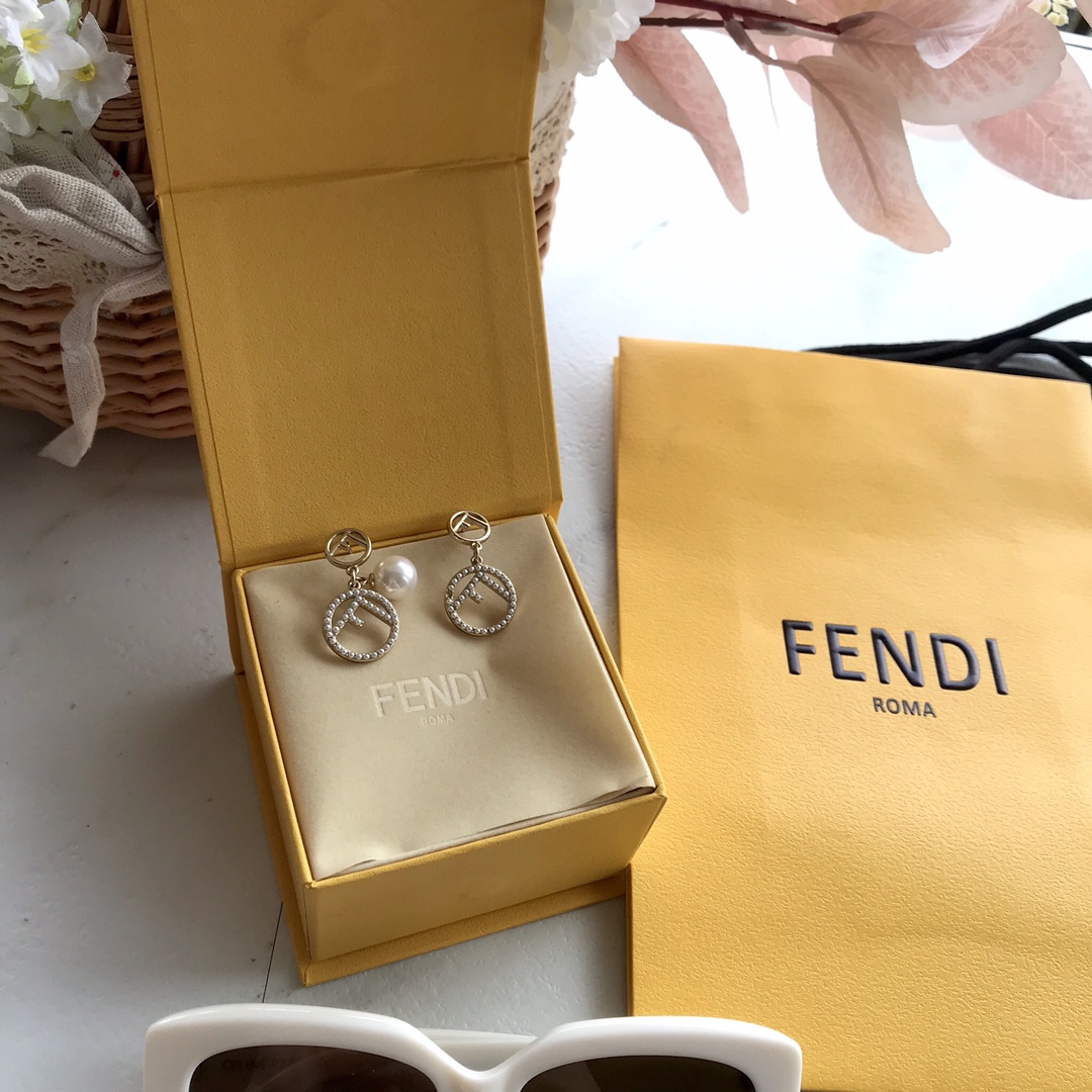 펜디 귀걸이 71396 Fendi Earrings