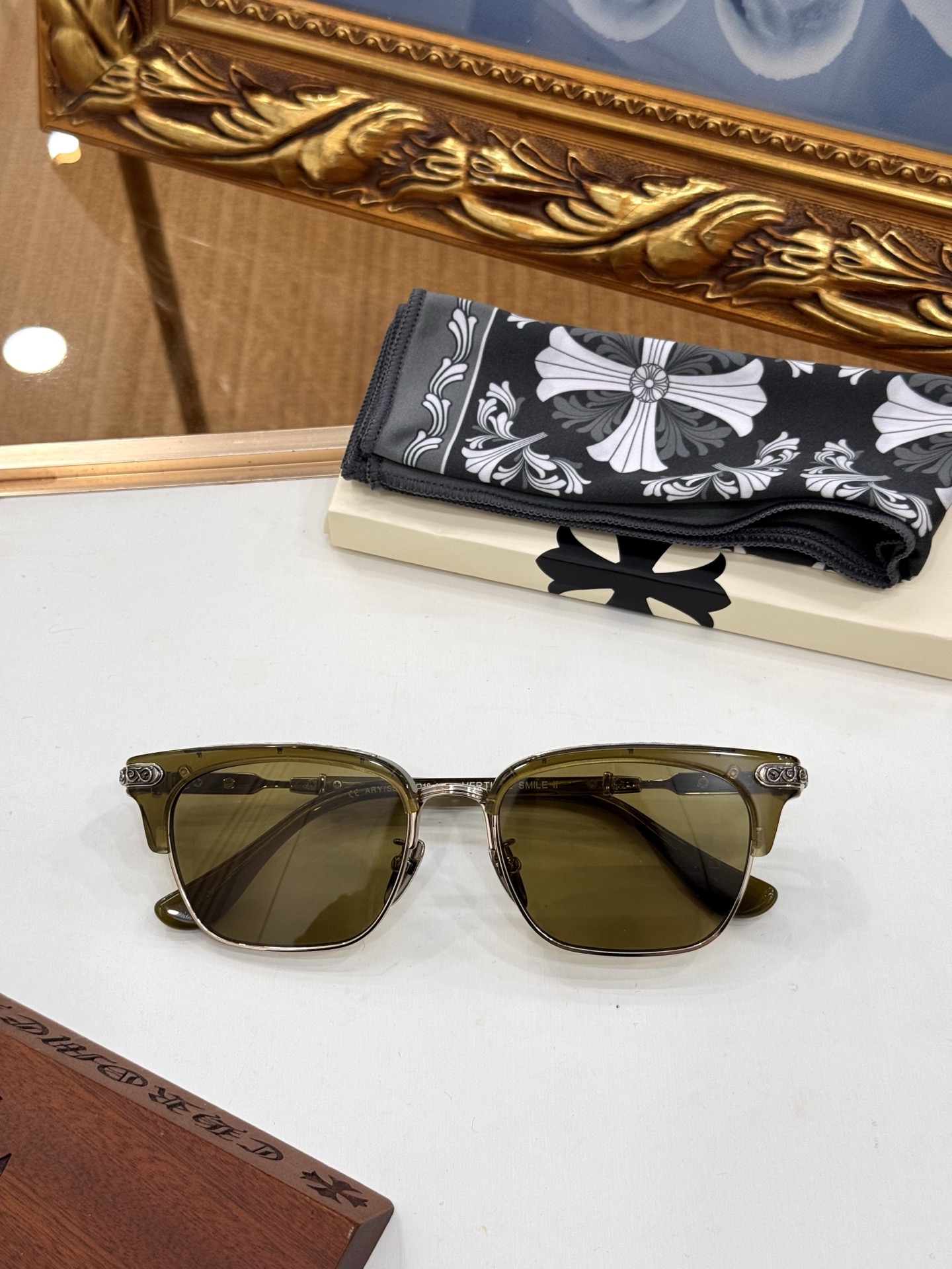 크롬하츠 선글라스 74073 Chrome Hearts Sunglasses