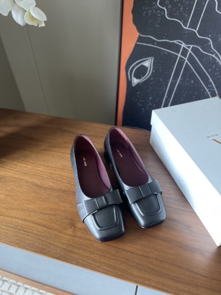 더로우 신발 75309 The Row Shoes