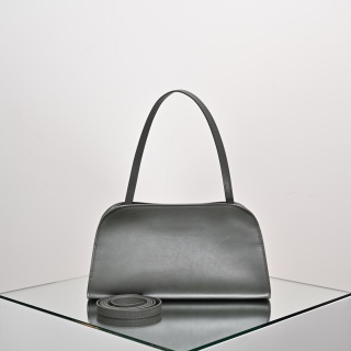 더로우 가방 75495 The Row Bag