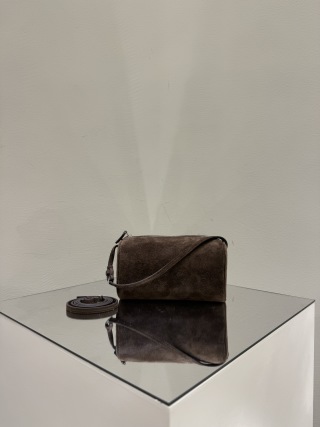 더로우 가방 75657 The Row Bag