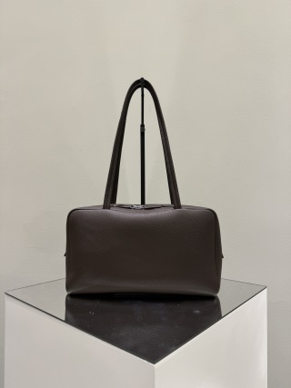더로우 가방 75790 The Row Bag