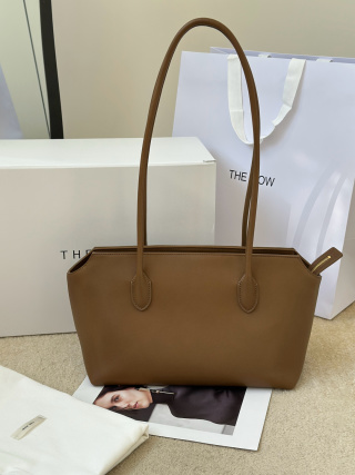 더로우 가방 76037 The Row Bag