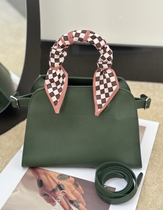 더로우 가방 76047 The Row Bag