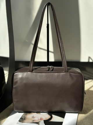 더로우 가방 76238 The Row Bag