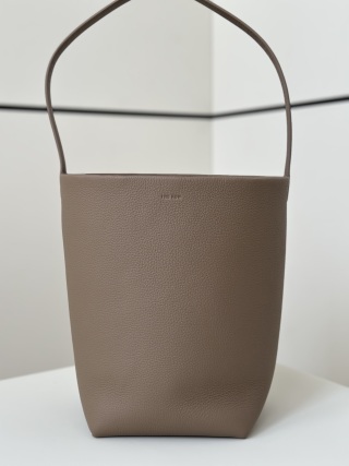 더로우 가방 76241 The Row Bag