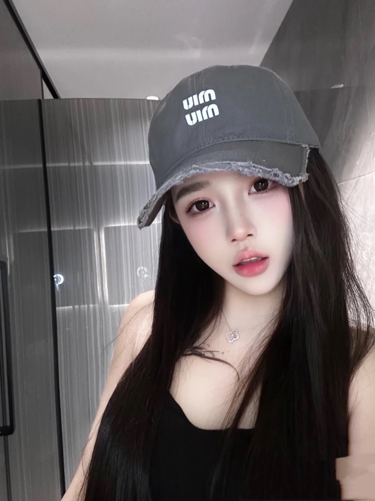 미우미우 모자 80940 Miu Miu Cap