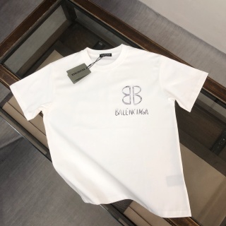 발렌시아가 여성 반팔 티셔츠 88679