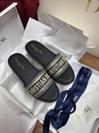 디올 신발 93584 Dior Shoes