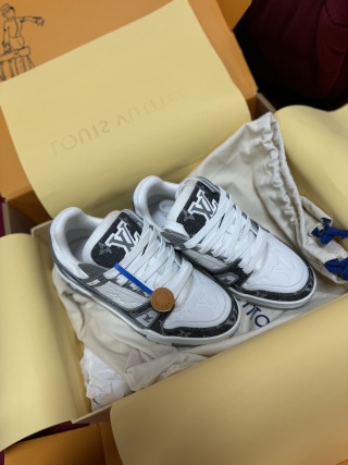 루이비통 신발 93816 Louis Vuitton Shoes