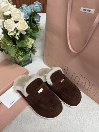 미우미우 골드 퍼 버켄슈토크 슬리퍼 93883