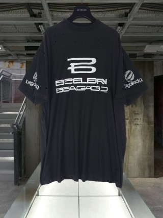 발렌시아가 2024SS 프린트 반팔 티셔츠 남녀공용 947 Balenciaga T Shirt