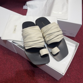 더로우 혼합 양가죽 샌들 94811