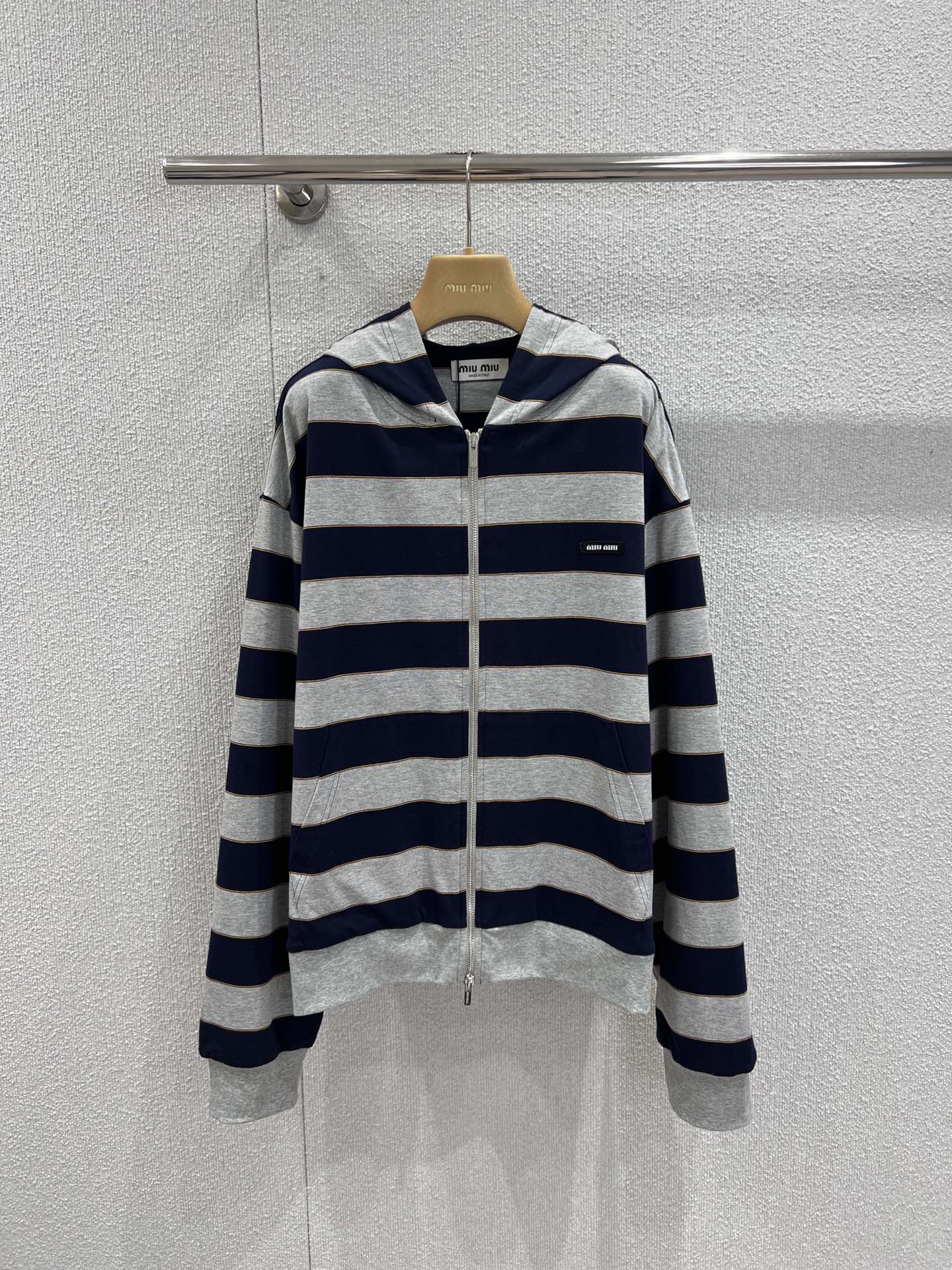 미우미우 26SS 여성 긴팔 97452 Miu Miu Long Sleeve