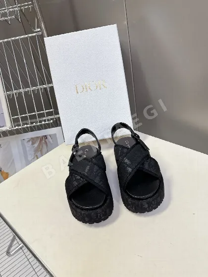 디올 플랫폼 샌들 98711