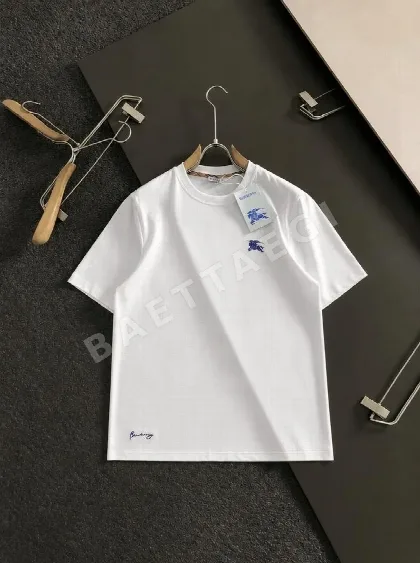 버버리 남성 슬림핏 라운드넥 반팔 티셔츠 156270