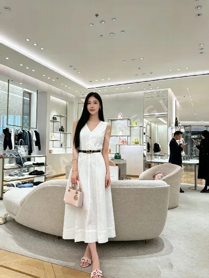 디올 린넨 노슬리브 A라인 원피스 121744