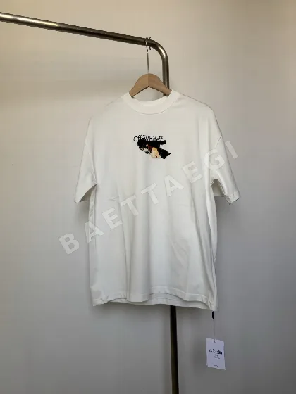 오프화이트 캐릭터 슬로건 화살표 반팔 티셔츠 87055