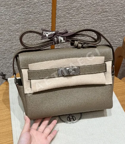 에르메스 켈리 메신저 가방 191713