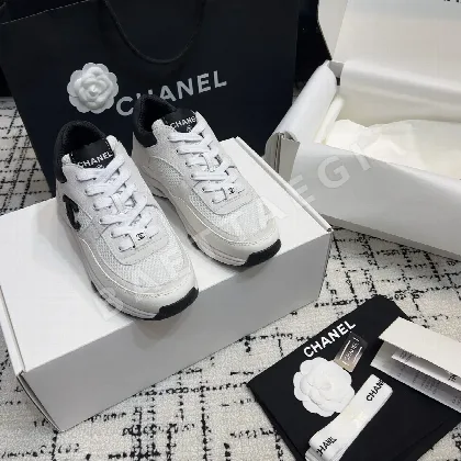 샤넬 블랙&화이트 메시 스니커즈 94419