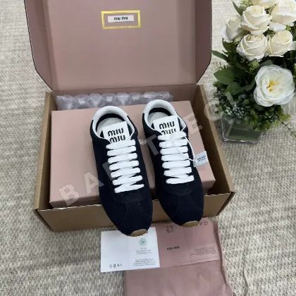 미우미우 레트로 트레이닝 슈즈 94116