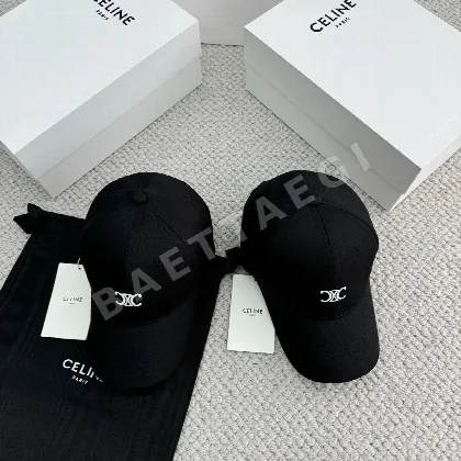 셀린느 개선문 자수 캡 83128