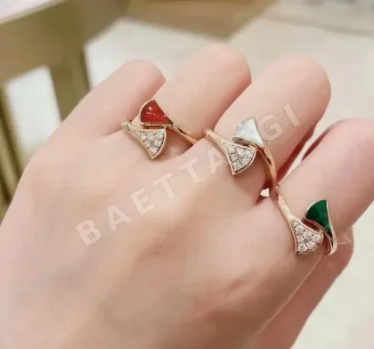불가리 카네리언 장식 반지 64771