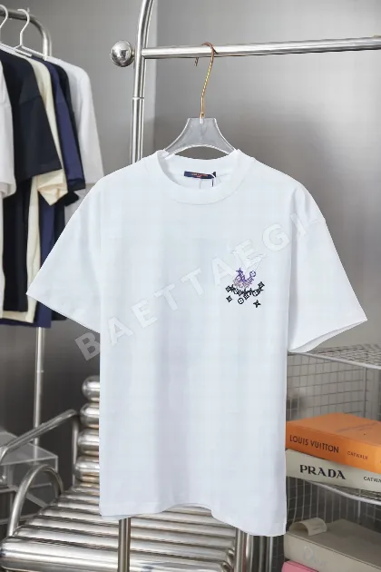 루이비통 컬러 블록 자수 반팔 티셔츠 48855