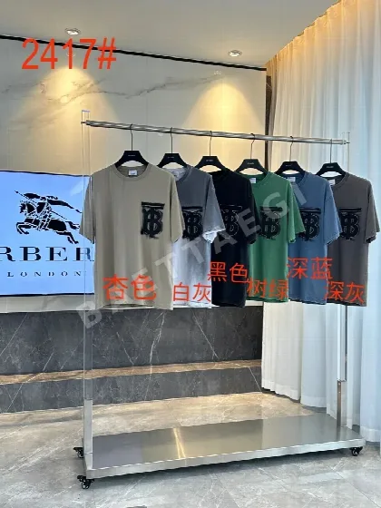 버버리 타이다이 크루넥 반팔 티셔츠