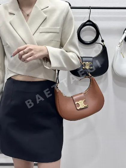 셀린느 아바 풀 가죽 가방 86323
