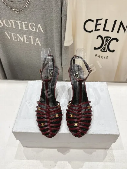 셀린느 개선문 하이힐 샌들 9019