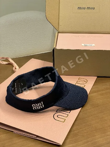 미우미우 네이비 스포츠 바이저 모자 81447