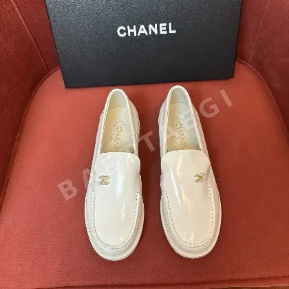 샤넬 더블 C 로고 플랫슈즈 25987