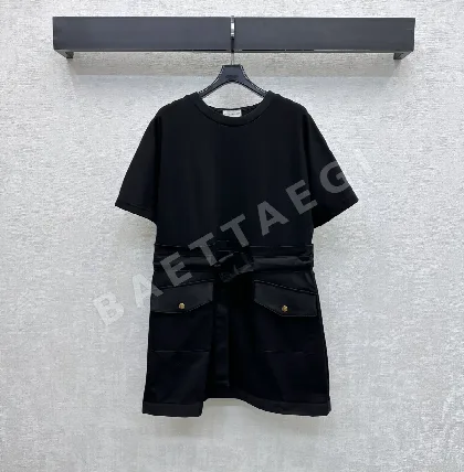 몽클레르 여성 면 혼방 반팔 티셔츠 52260