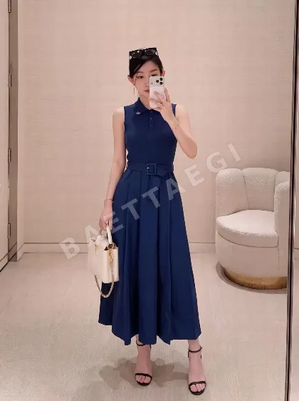 발렌티노 울 코튼 혼방 민소매 맥시 원피스 137790