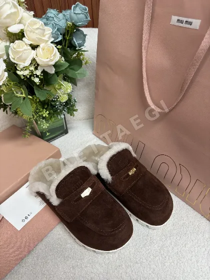 미우미우 골드 퍼 버켄슈토크 슬리퍼 93883