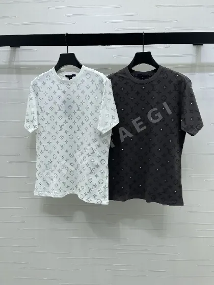 루이비통 4 잎클로버 비즈 장식 여성 반팔 티셔츠 52043