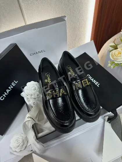 샤넬 플랫폼 로퍼 93903