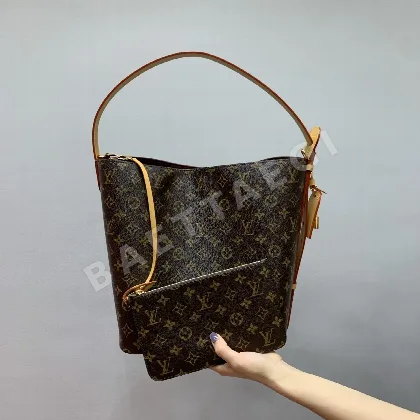 루이비통 라지 에디션 슬링백 가방 M12926